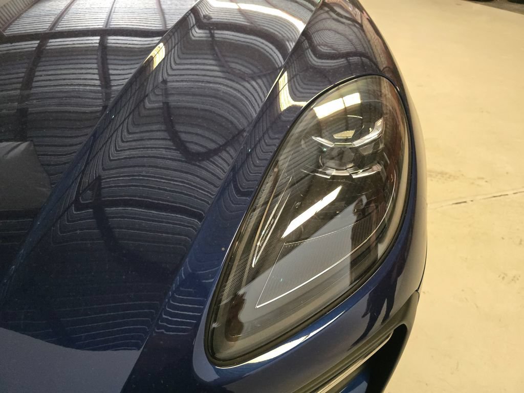 Certified 2026 Porsche Macan AWD/4WD image 39