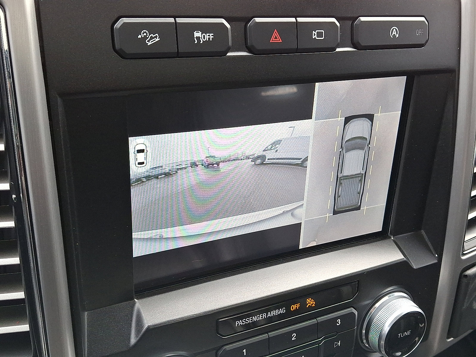 Used 2020 Ford F150 Platinum w/ Equipment Group 701A Luxury image 18