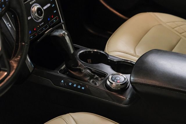 Used 2018 Ford Explorer Platinum image 26