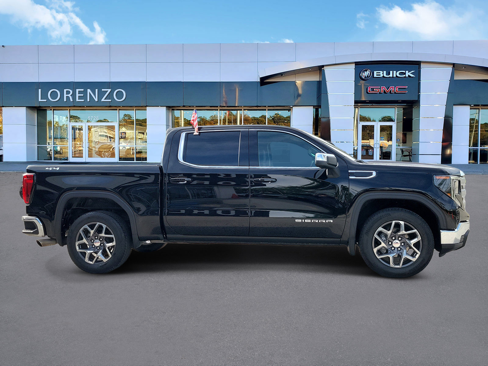 Used 2022 GMC Sierra 1500 SLE AWD/4WD image 4
