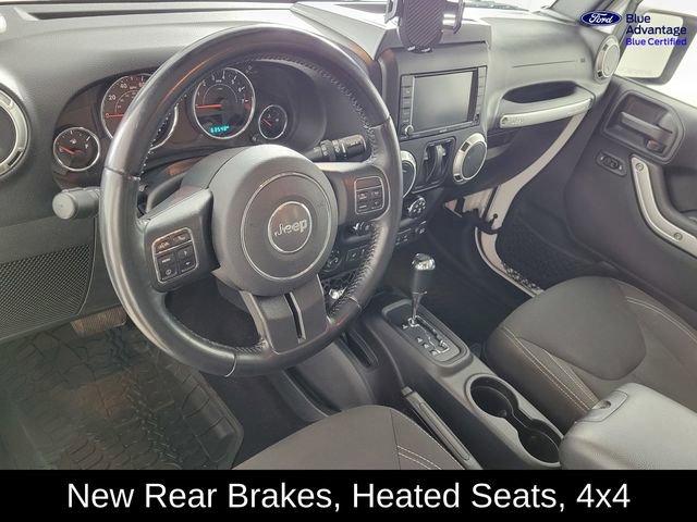 Used 2017 Jeep Wrangler Sahara w/ Connectivity Group image 12