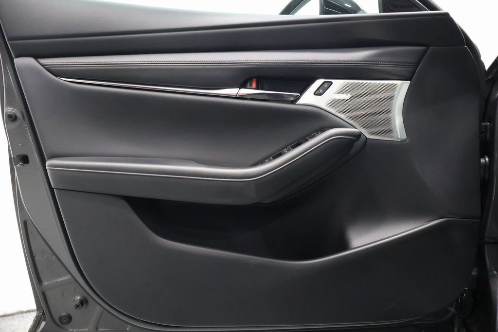 New 2025 MAZDA MAZDA3 Hatchback w/Premium Plus Pkg AWD/4WD image 12