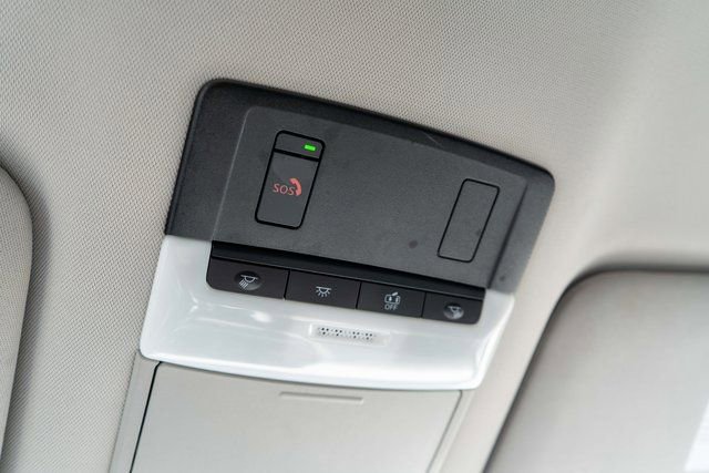 Used 2022 Nissan Pathfinder SV AWD/4WD image 38