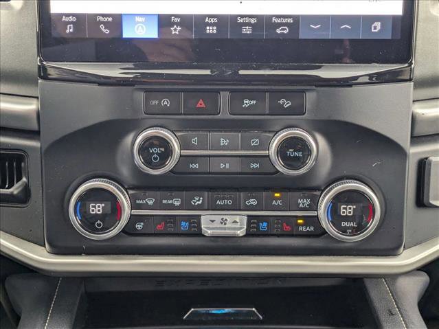 Used 2024 Ford Expedition XLT image 13
