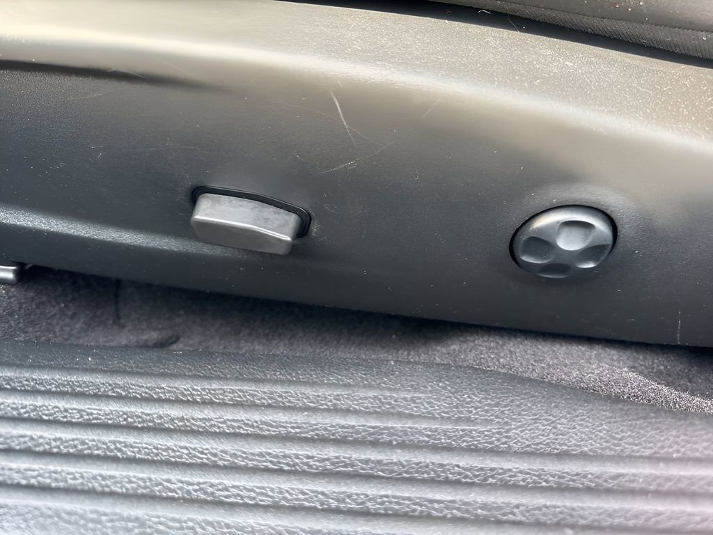 Used 2022 Dodge Challenger SRT Hellcat image 10