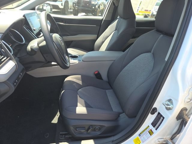 Used 2023 Toyota Camry LE FWD image 9