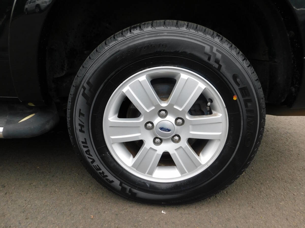 Used 2010 Ford Explorer XLT AWD/4WD image 23