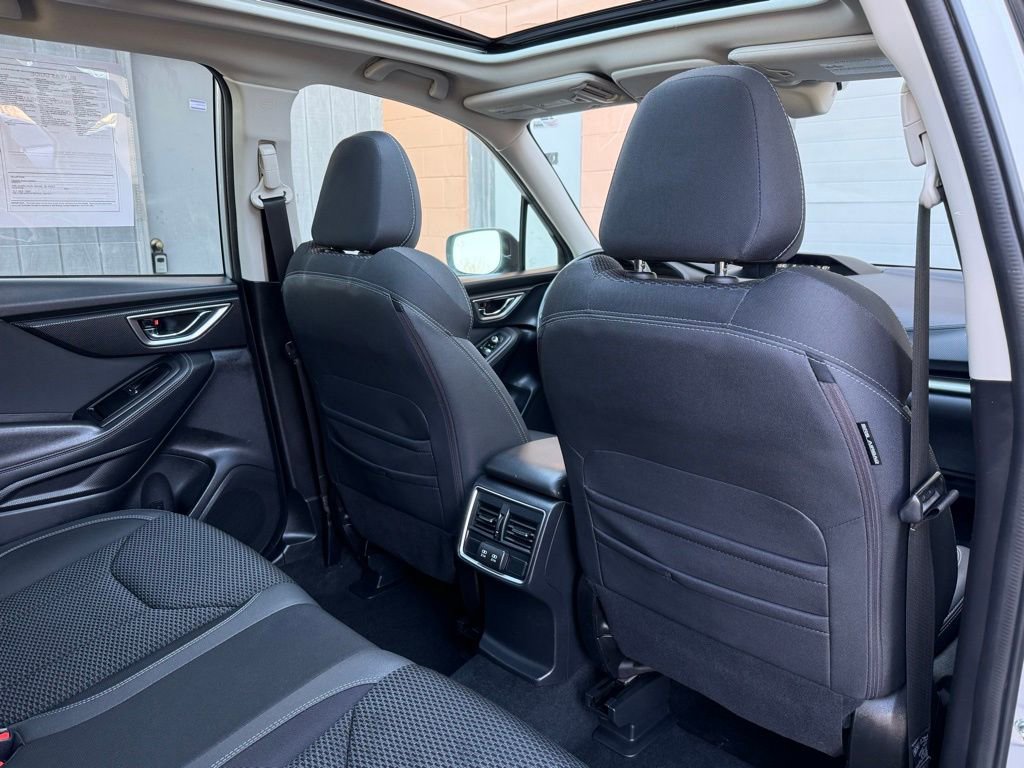 Used 2019 Subaru Forester Premium image 23
