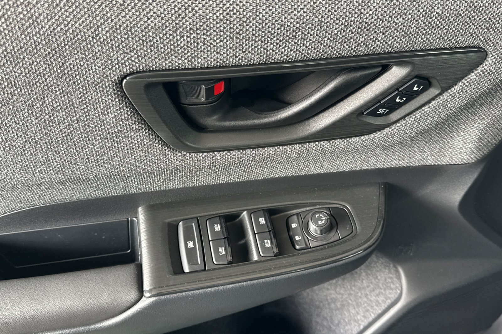New 2026 Subaru Outback Limited AWD/4WD image 11