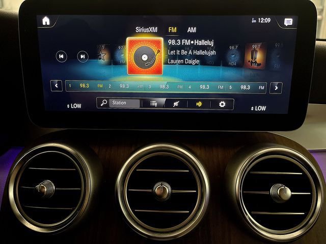 Used 2022 Mercedes-Benz GLC 300 GLC 300 image 18