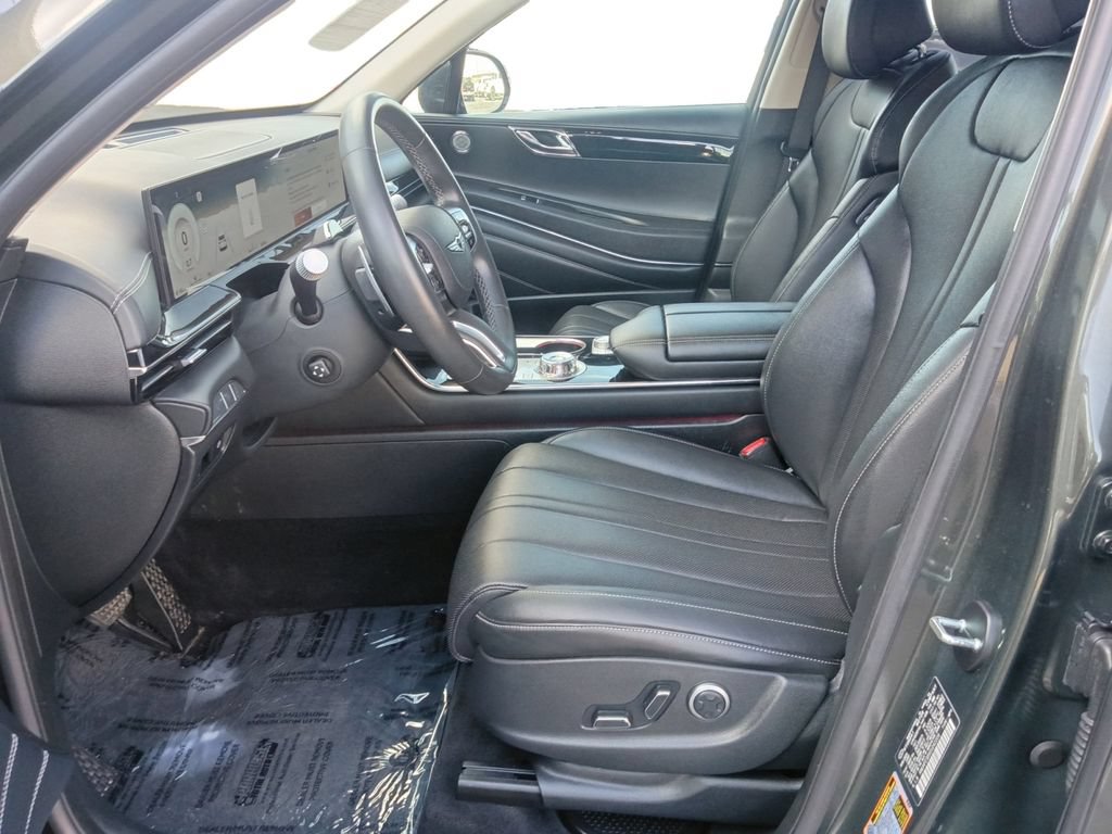 Used 2025 Genesis GV80 2.5T Standard AWD/4WD image 19