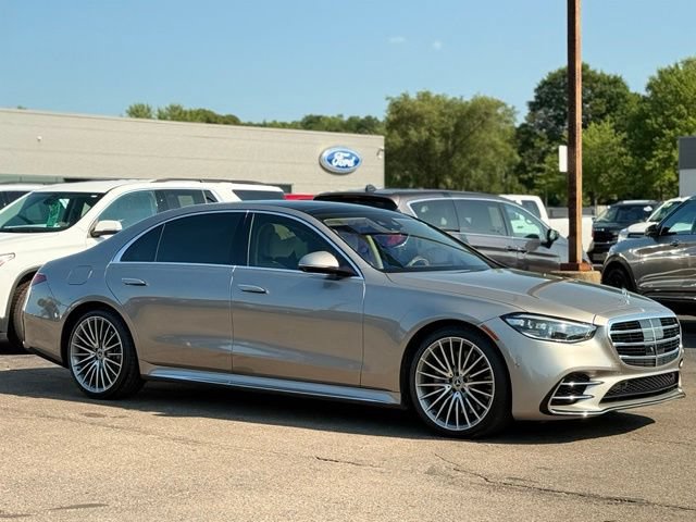 Used 2023 Mercedes-Benz S 580 4MATIC Sedan w/ AMG Line image 35