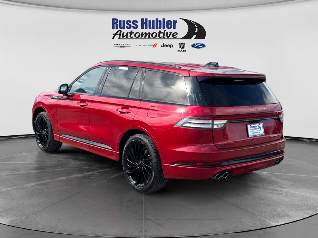 Used 2025 Lincoln Aviator Reserve w/ Equipment Group 201A AWD/4WD image 3