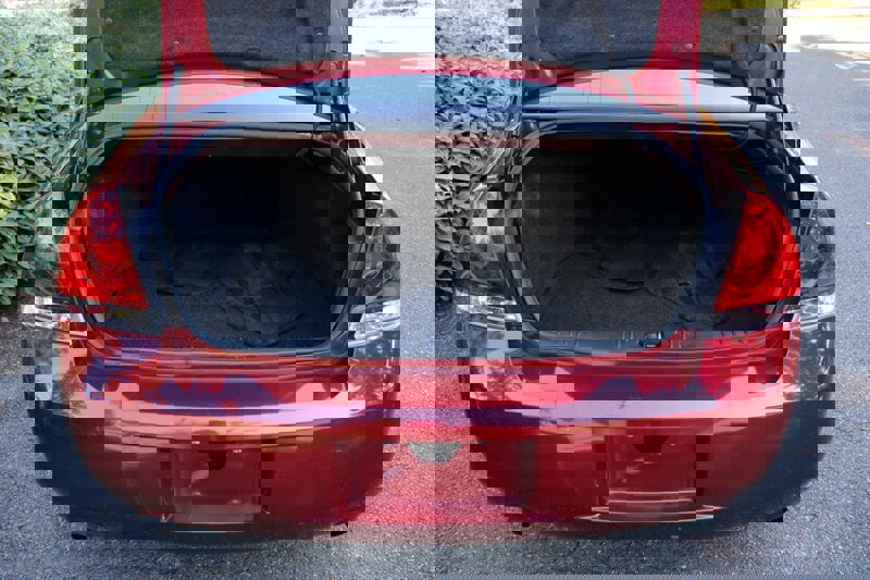 Used 2008 Chevrolet Impala LTZ image 16