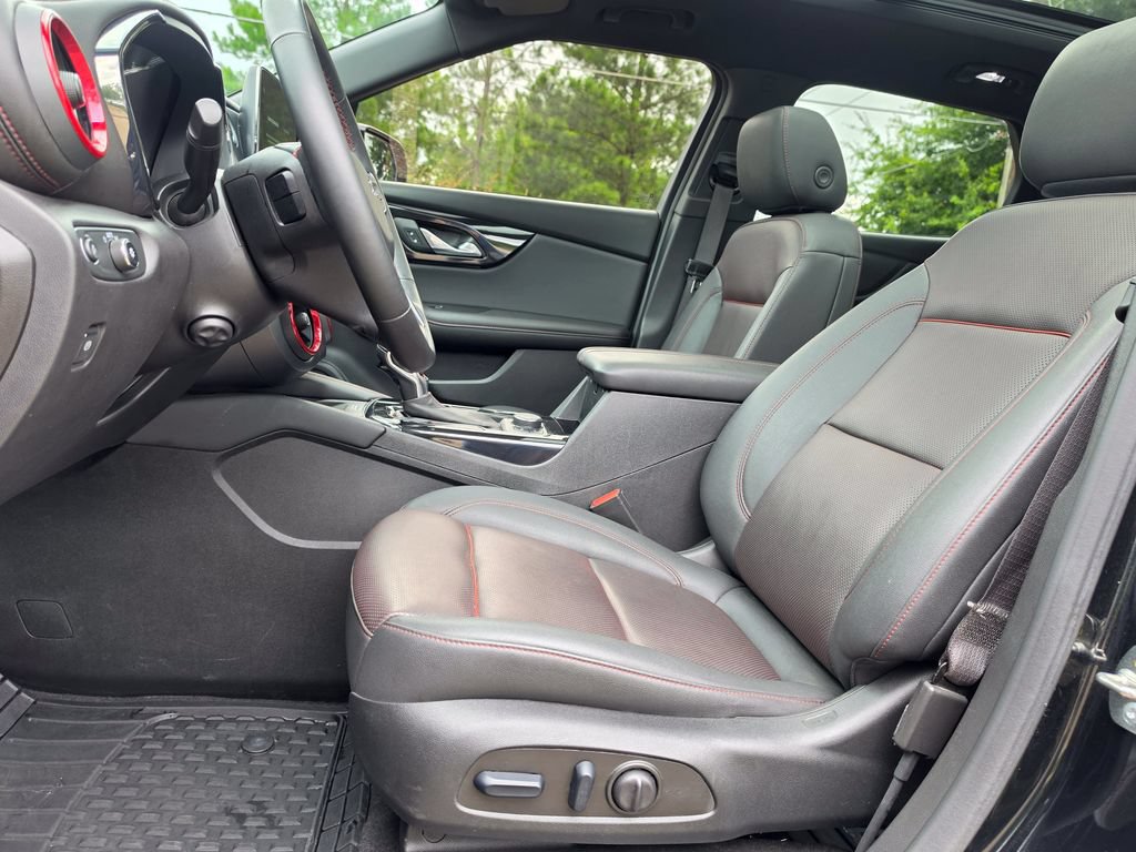 Certified 2024 Chevrolet Blazer RS w/ Driver Confidence II Package FWD image 13