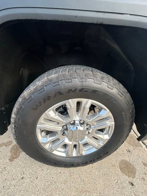 Used 2022 GMC Sierra 3500 Denali image 27