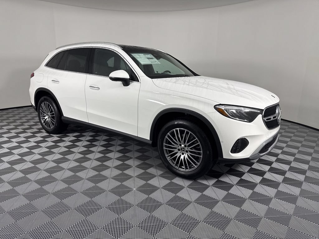 Certified 2026 Mercedes-Benz GLC 300 4MATIC image 8