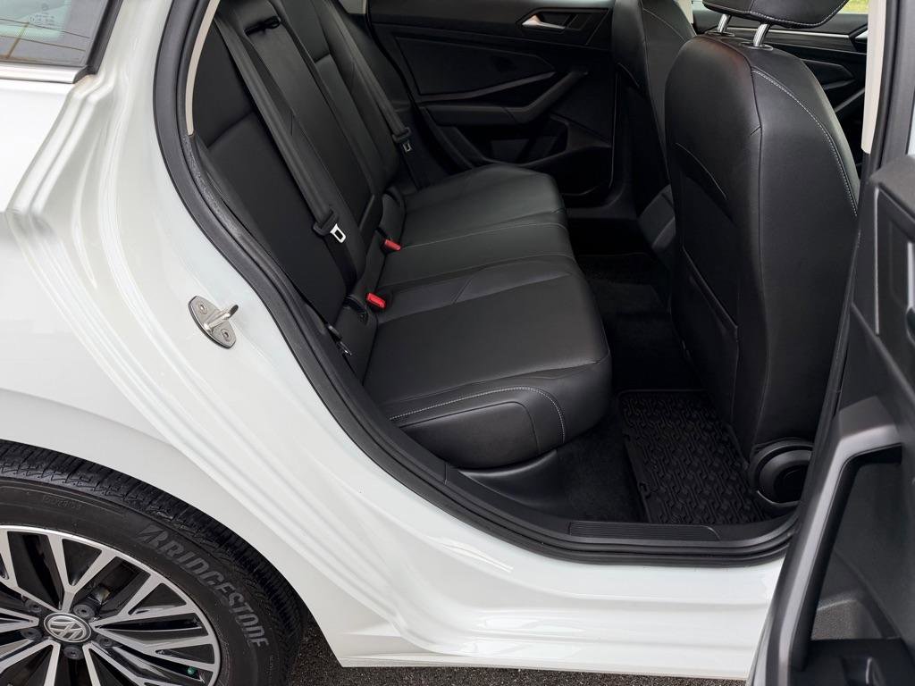 Used 2019 Volkswagen Jetta SEL image 25