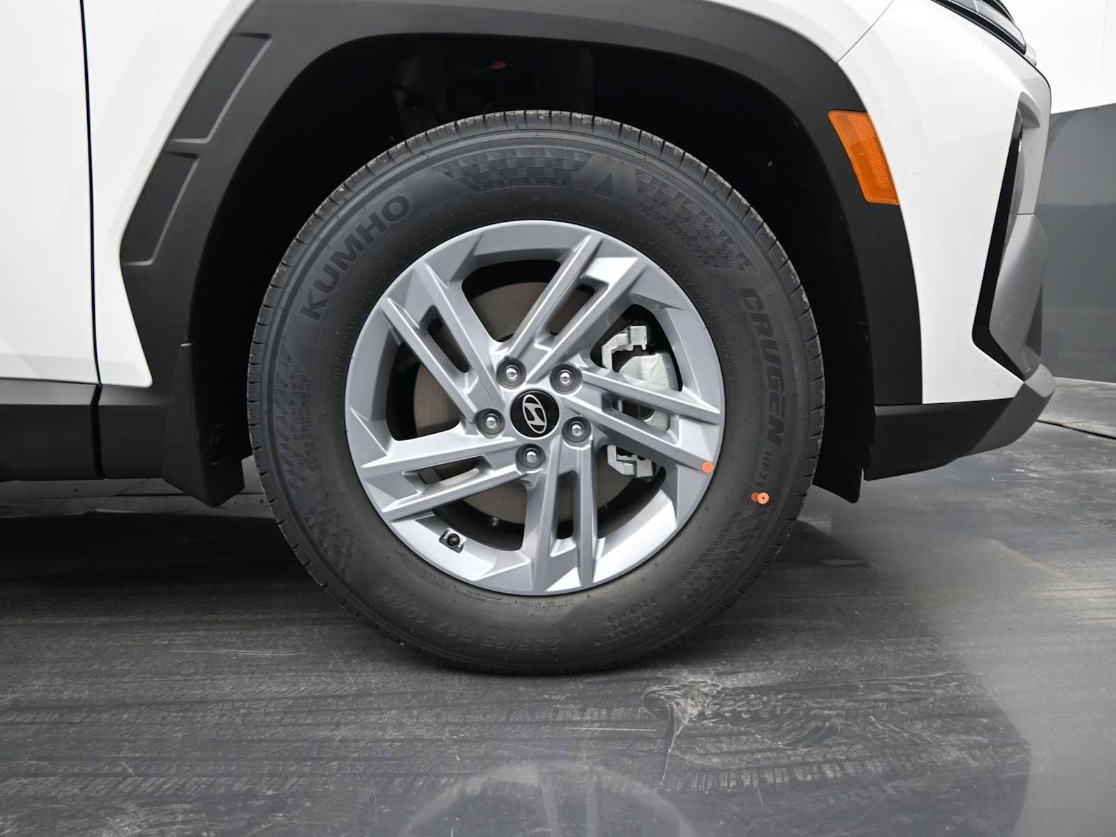 New 2026 Hyundai Tucson SE image 10