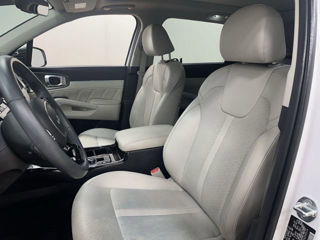 Certified 2023 Kia Sorento SX AWD/4WD image 14