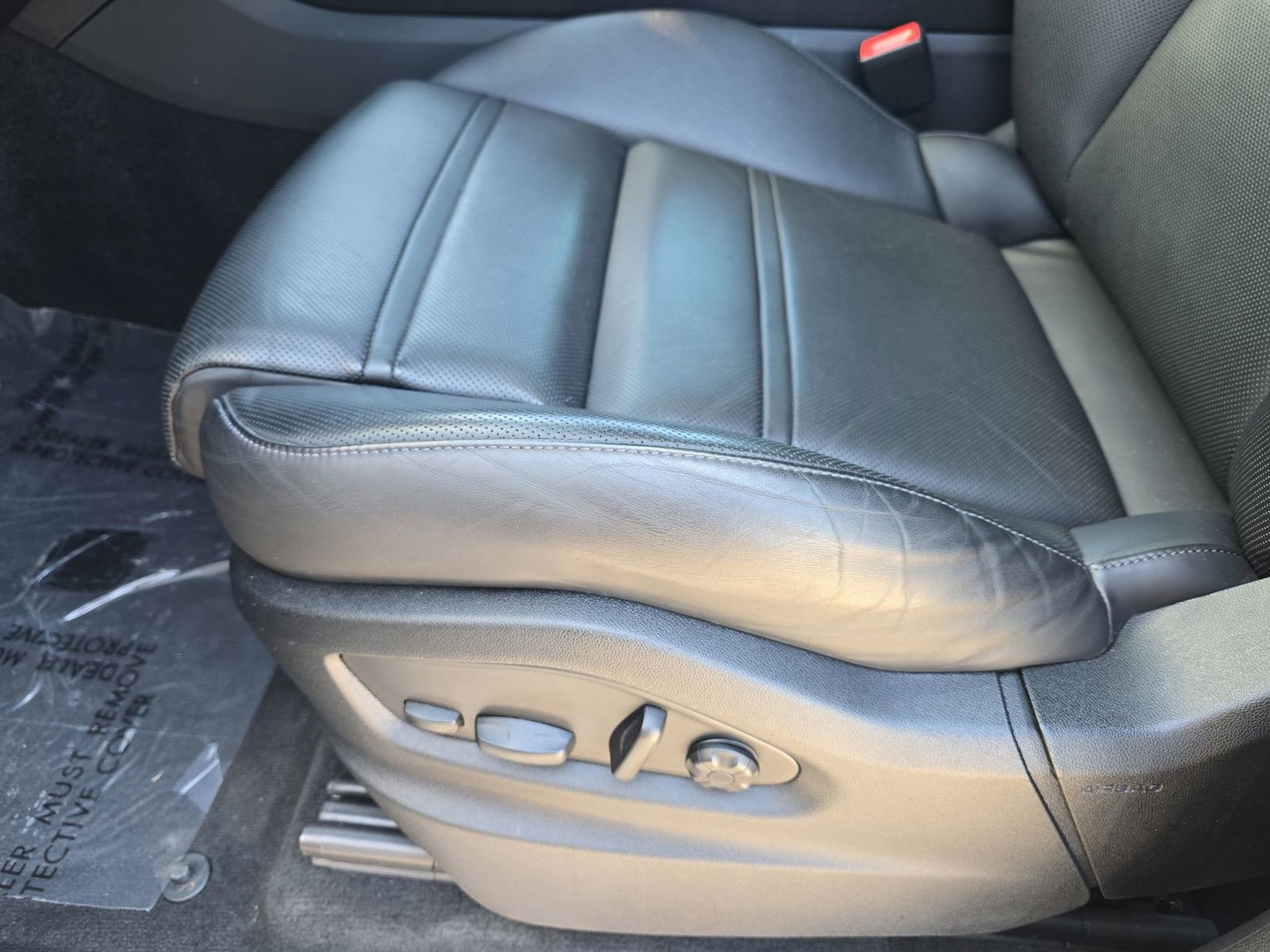 Certified 2023 Porsche Cayenne AWD/4WD image 14