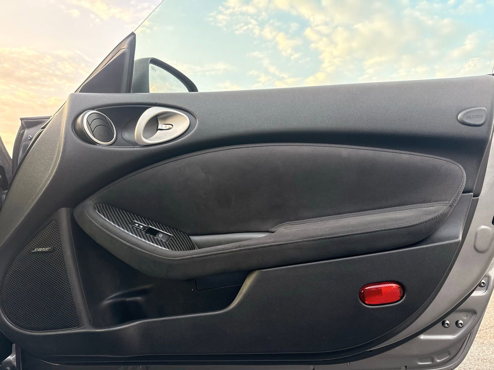 Used 2014 Nissan 370Z Touring RWD image 23