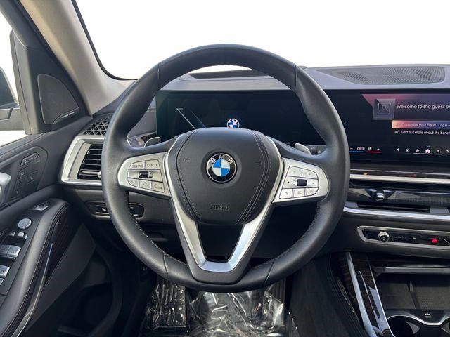 Used 2024 BMW X7 xDrive40i AWD/4WD image 15