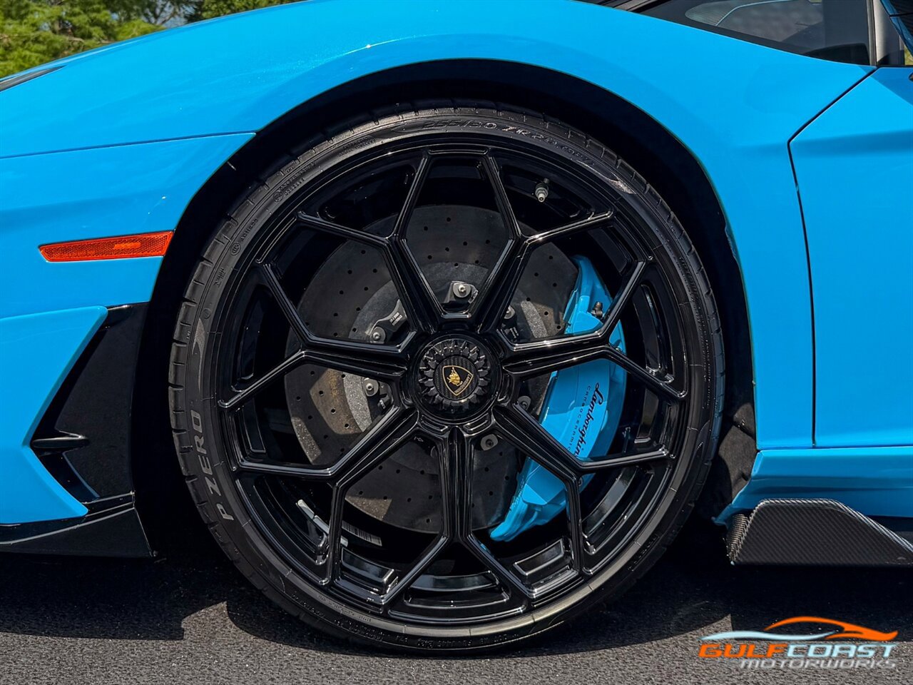 Used 2021 Lamborghini Aventador SVJ AWD/4WD image 45