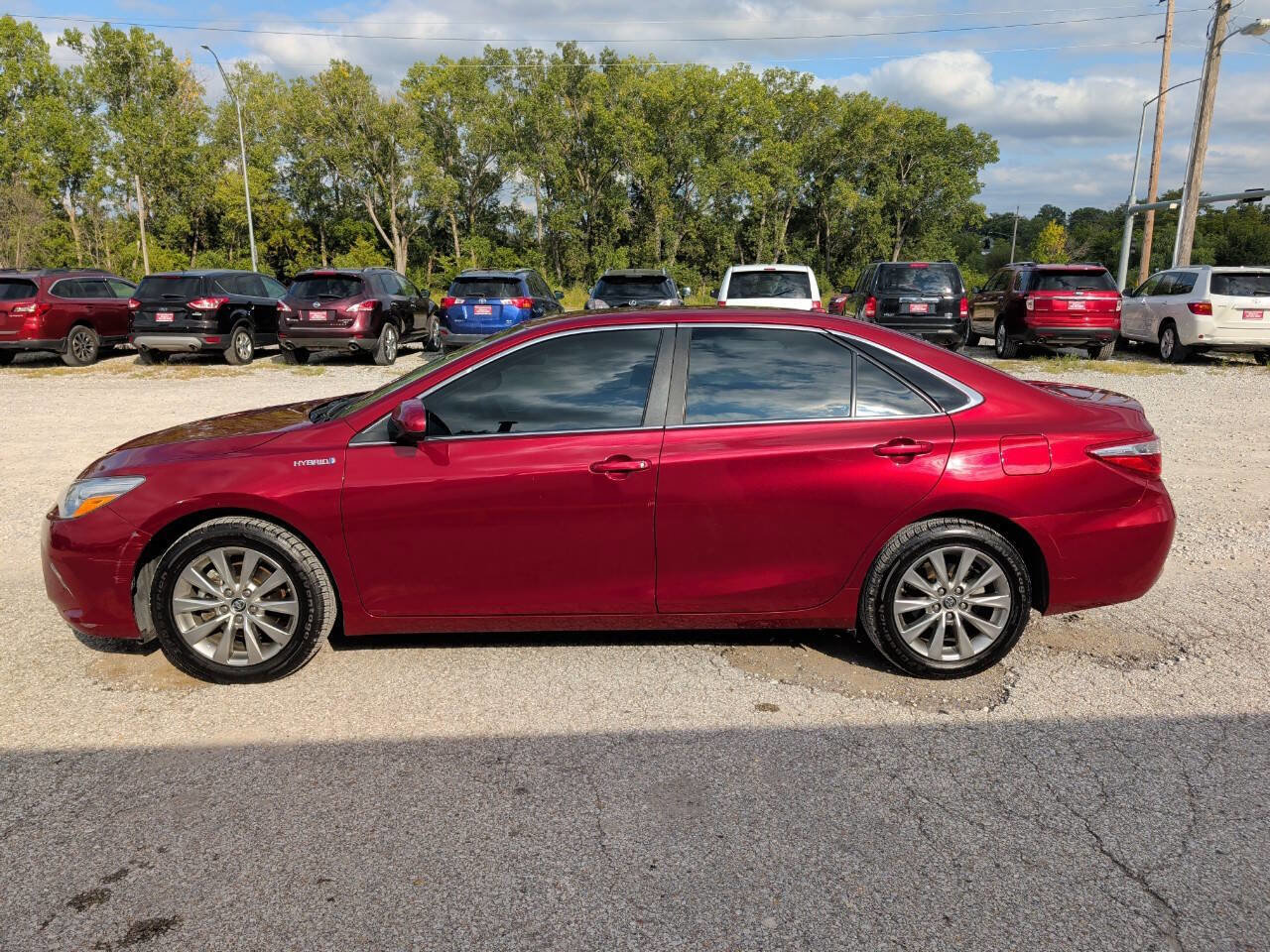 Used 2015 Toyota Camry XLE image 6