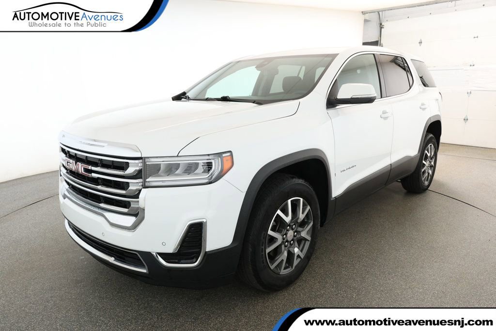 Used 2023 GMC Acadia SLE image 1