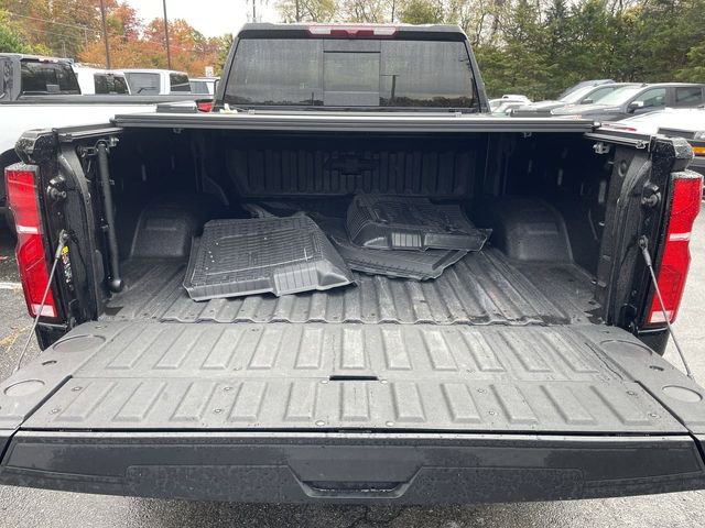 Used 2025 Chevrolet Silverado 2500 ZR2 w/ ZR2 Bison Edition image 31