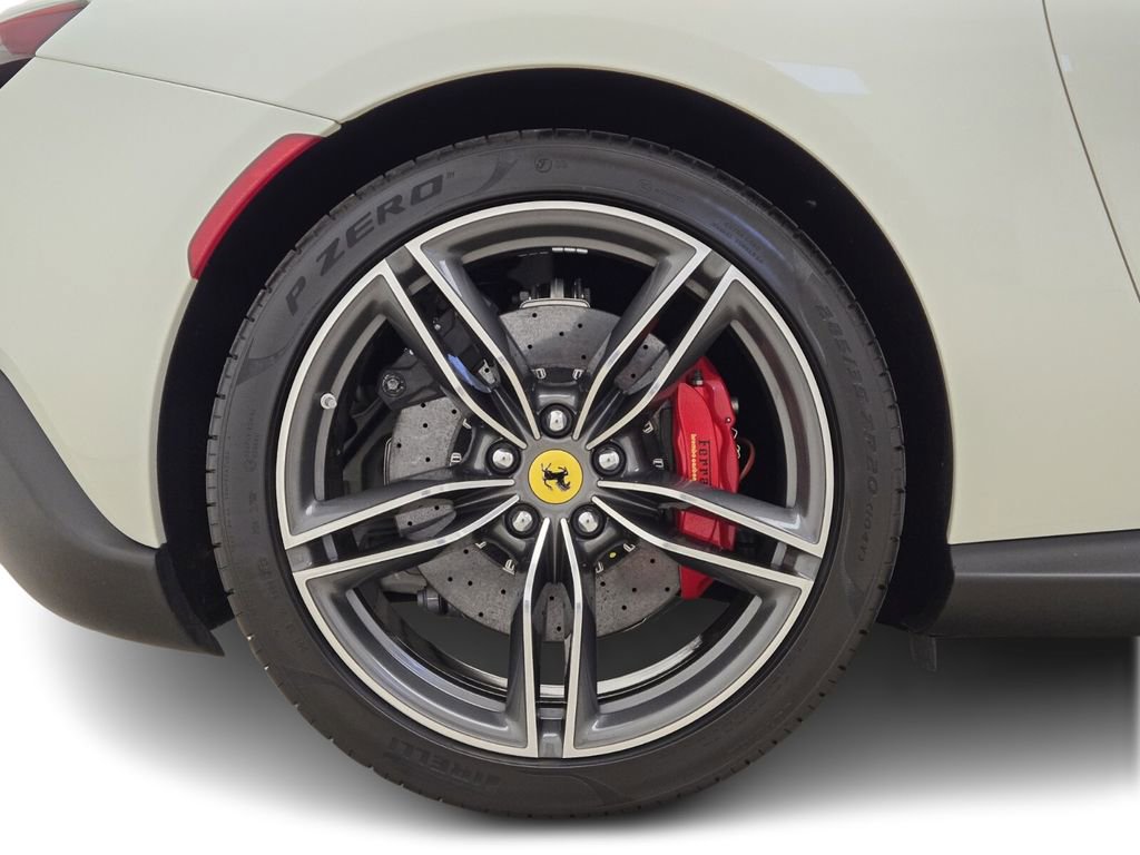Used 2024 Ferrari Roma RWD image 7