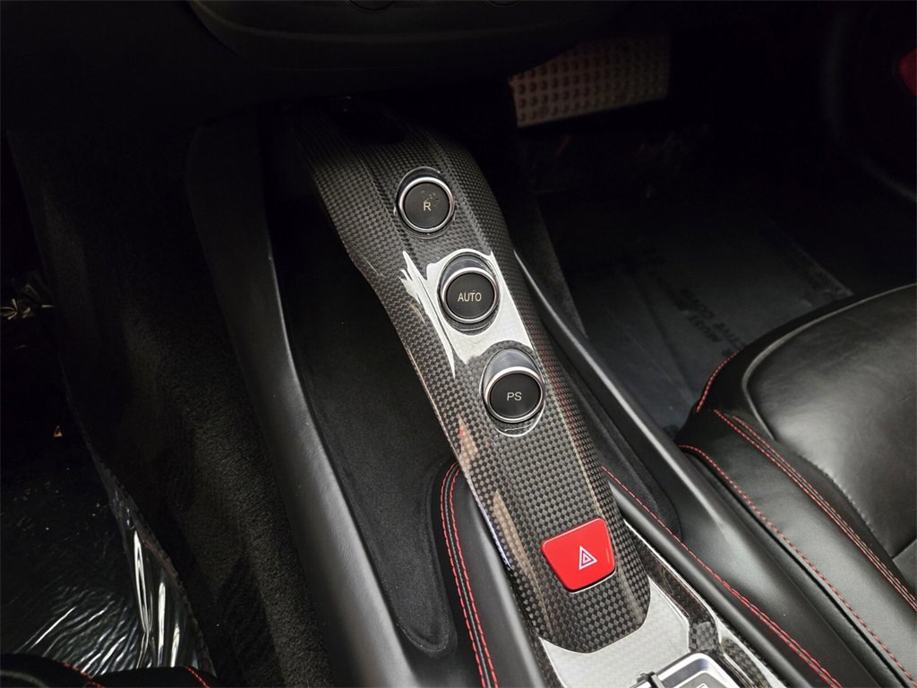 Used 2016 Ferrari F12 Berlinetta image 40