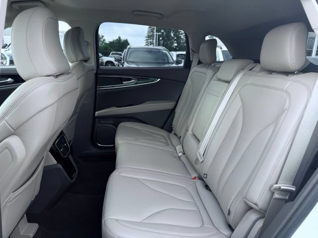 Certified 2023 Lincoln Nautilus AWD w/ Premium Package image 21