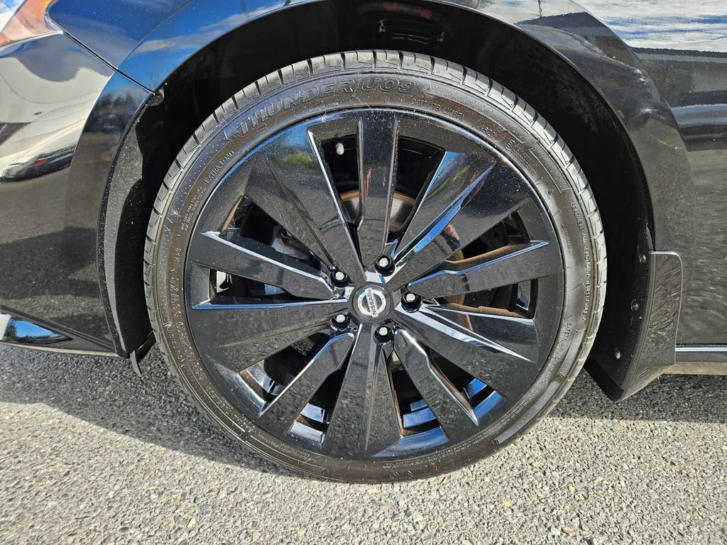Used 2022 Nissan Altima 2.5 Platinum AWD/4WD image 9