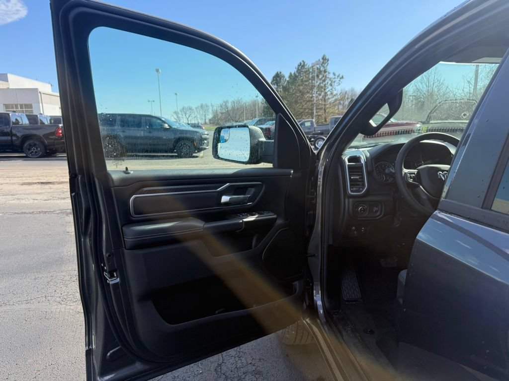 New 2026 RAM 1500 Big Horn AWD/4WD image 13