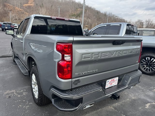Used 2024 Chevrolet Silverado 1500 LT w/ Z71 Off-Road Package image 4