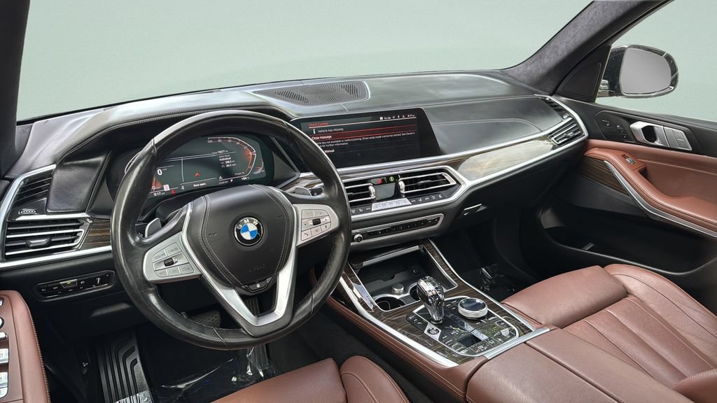 Used 2021 BMW X7 xDrive40i w/ Executive Package 2 AWD/4WD image 23