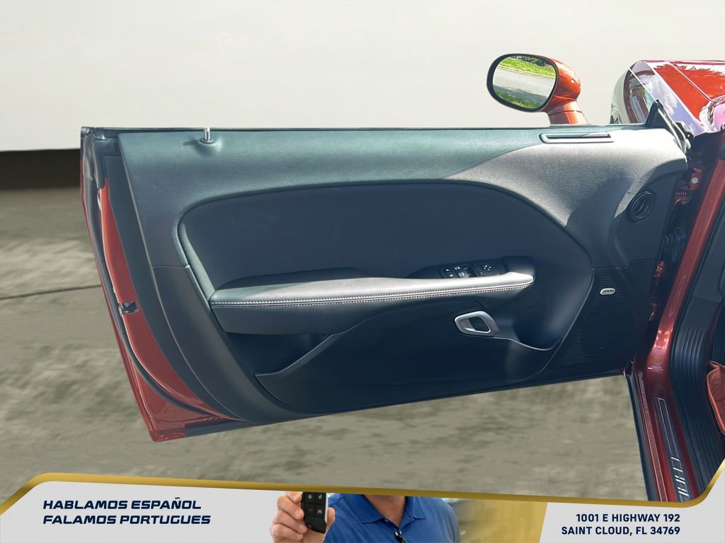 Used 2023 Dodge Challenger SXT w/ Blacktop Package image 10