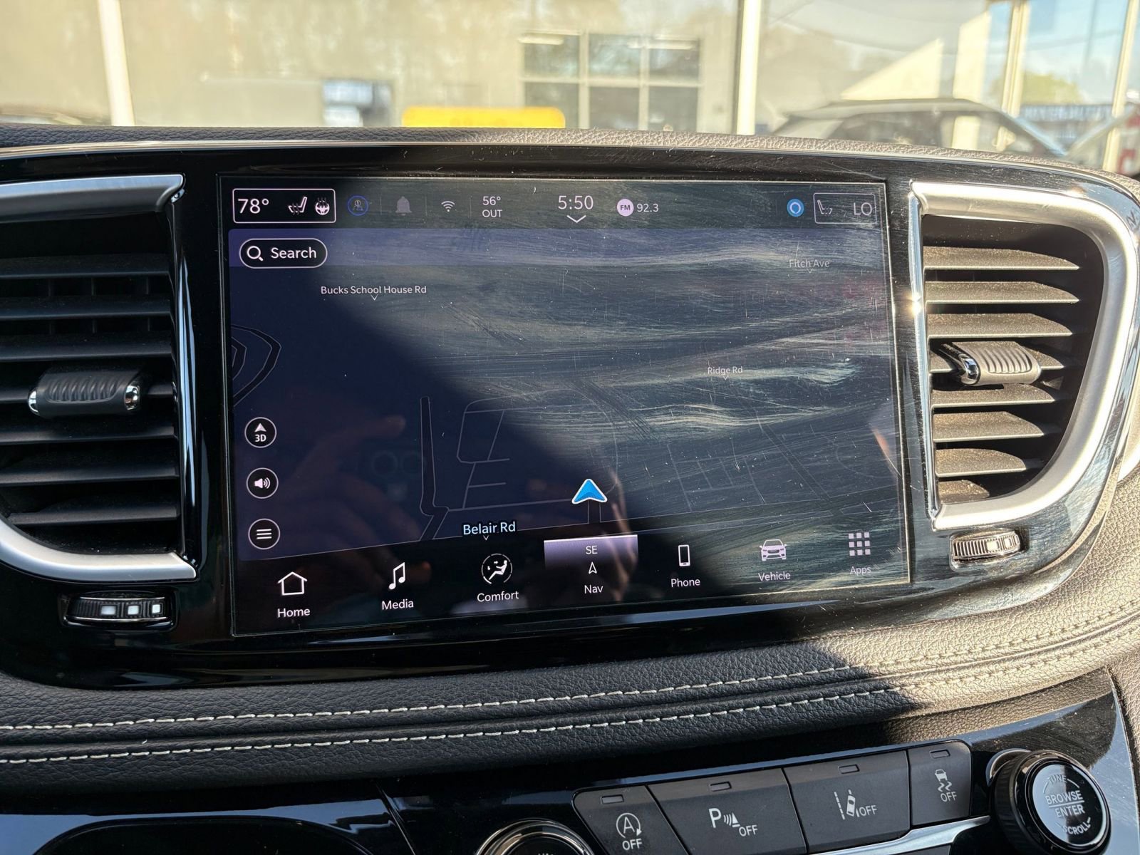 Used 2025 Chrysler Pacifica Limited image 20