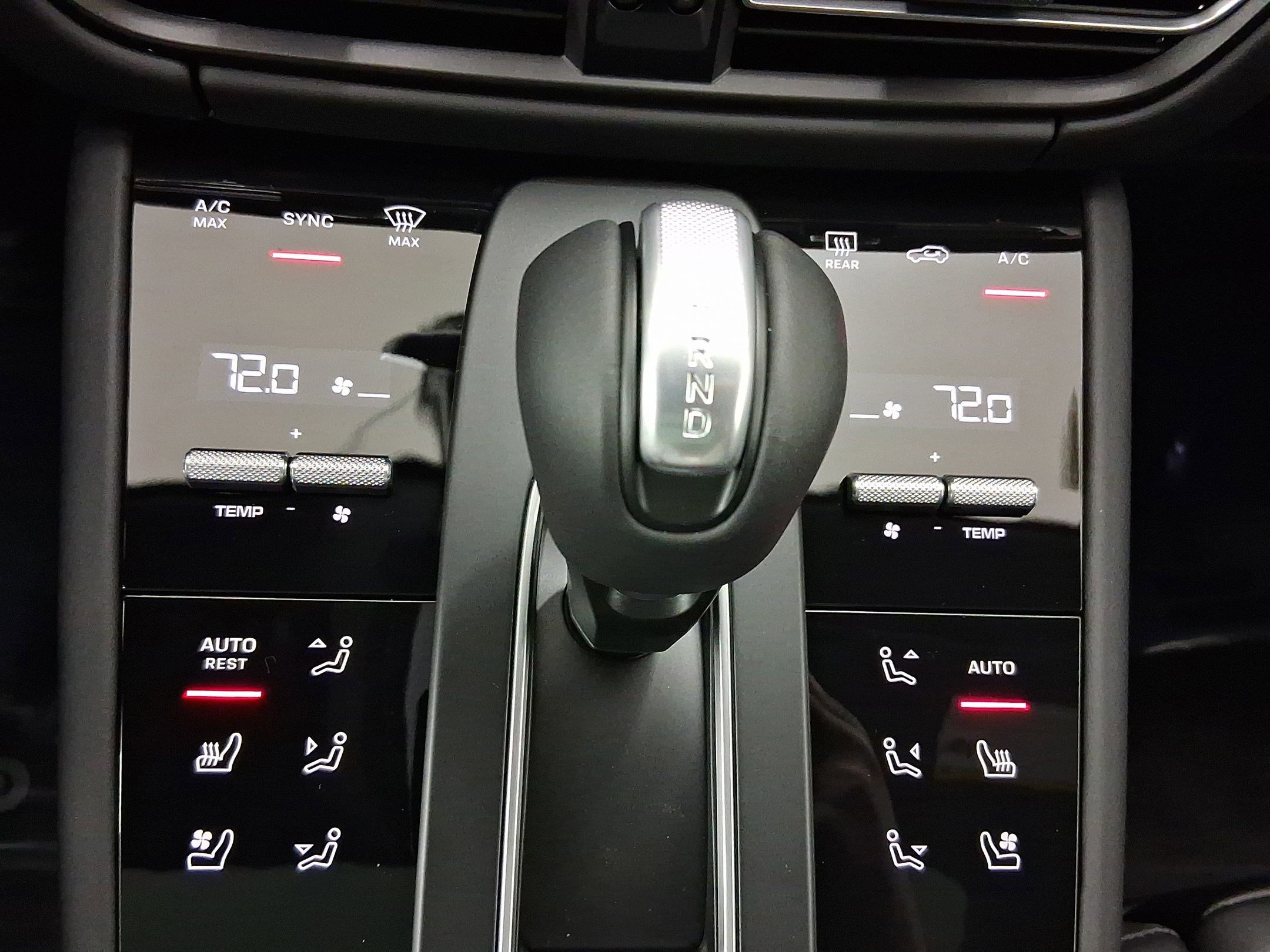 New 2026 Porsche Macan S image 18