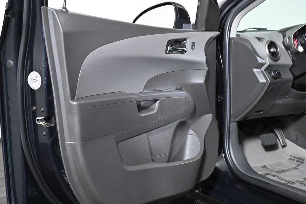 Used 2015 Chevrolet Sonic LTZ w/ Advanced Safety Package FWD image 30