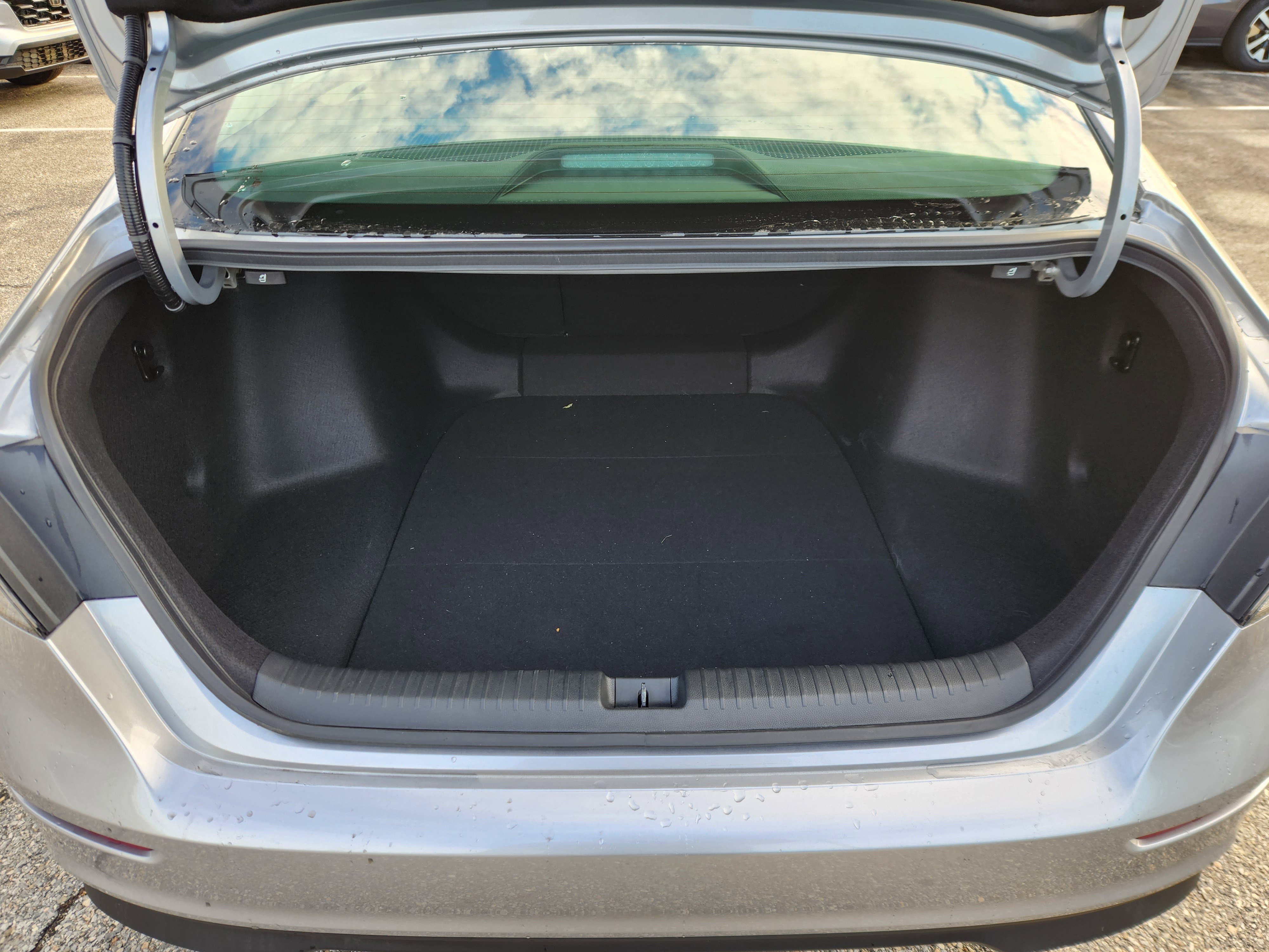 Certified 2025 Honda Accord SE image 19