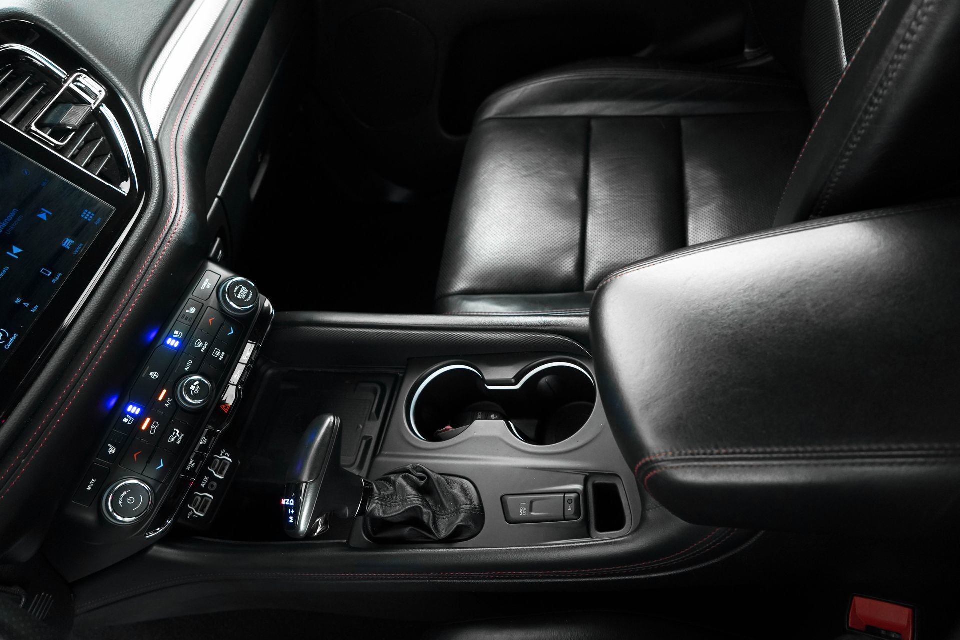 Used 2023 Dodge Durango R/T image 30