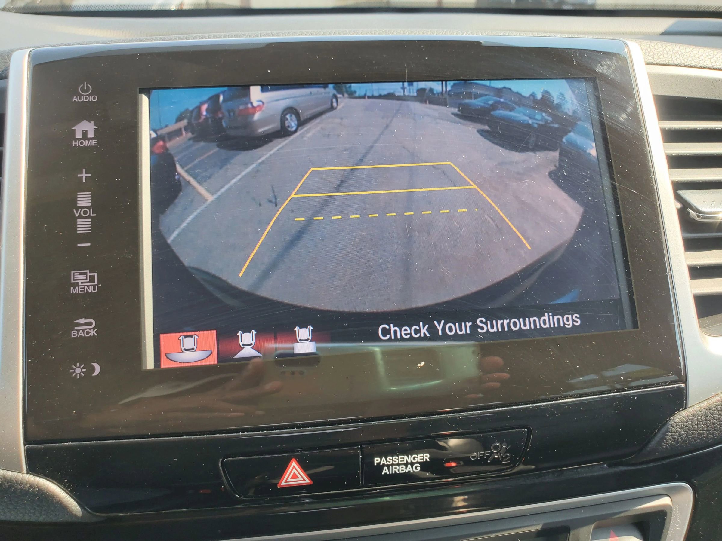 Used 2018 Honda Pilot Touring image 47