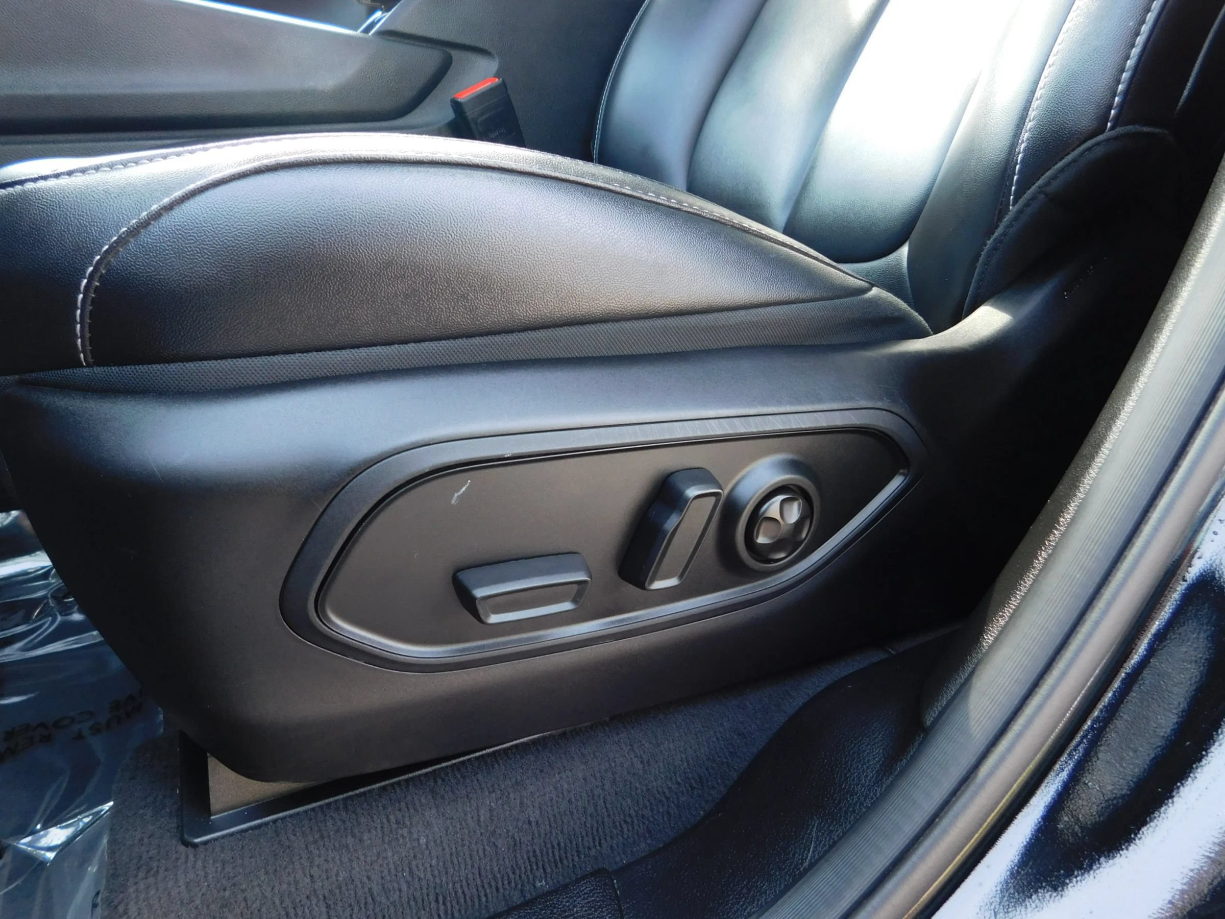 Used 2024 Jeep Grand Cherokee Limited 4xe AWD/4WD image 20
