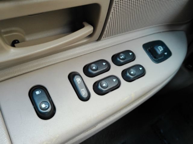 Used 2003 Mercury Grand Marquis GS RWD image 29
