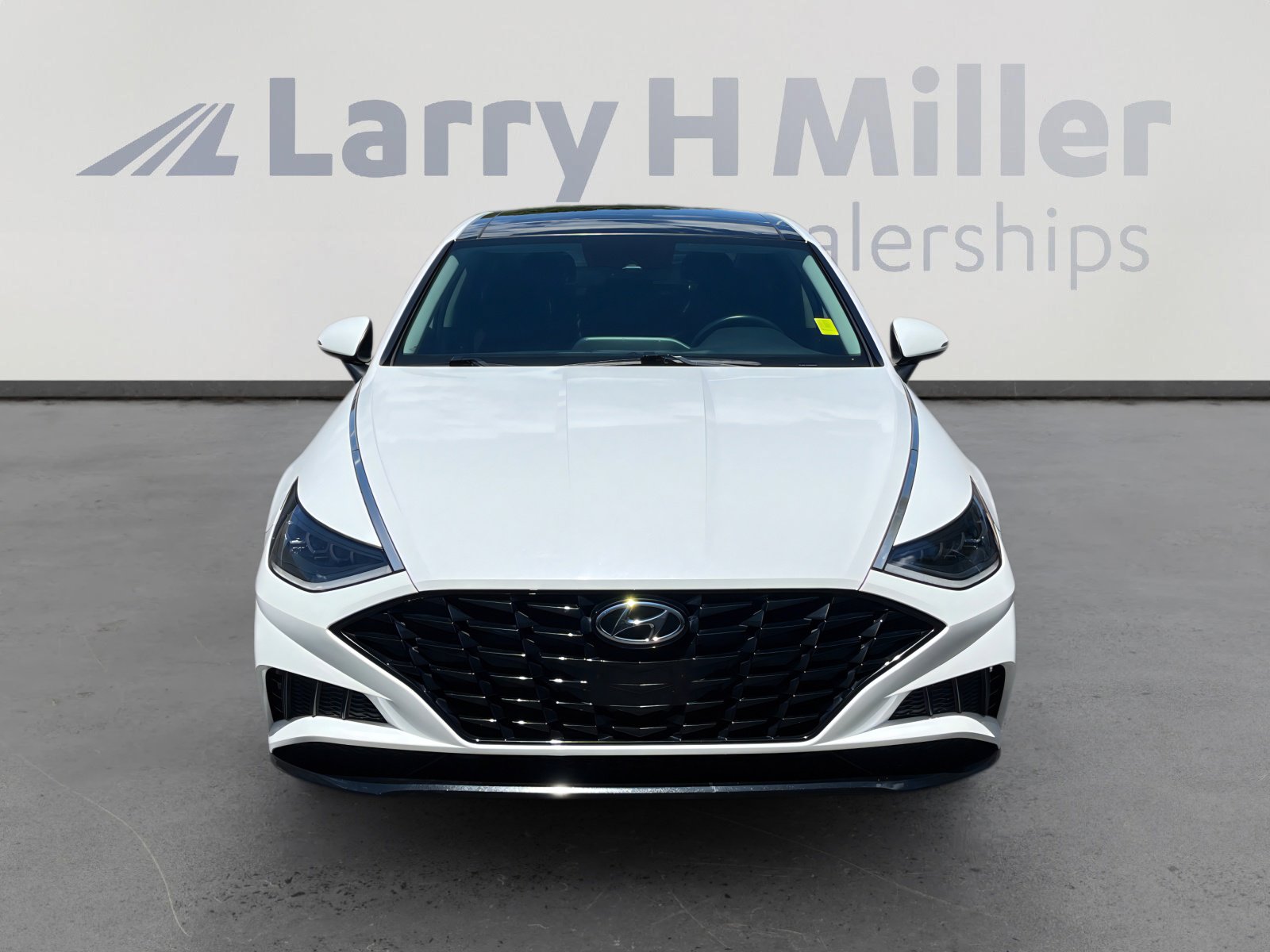 Used 2023 Hyundai Sonata SEL w/ Convenience Package FWD image 8
