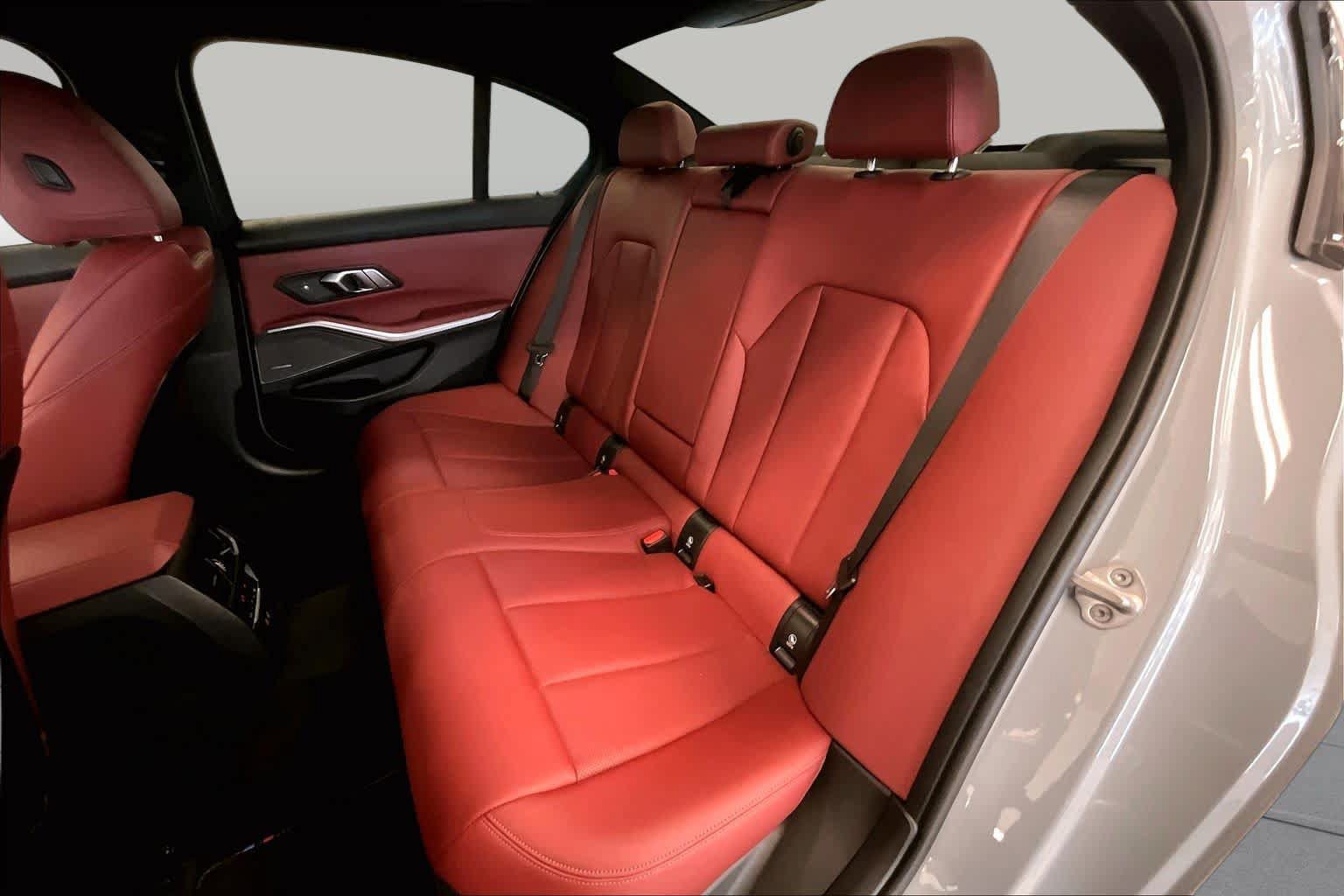 Used 2026 BMW M340i w/ Premium Package RWD image 17