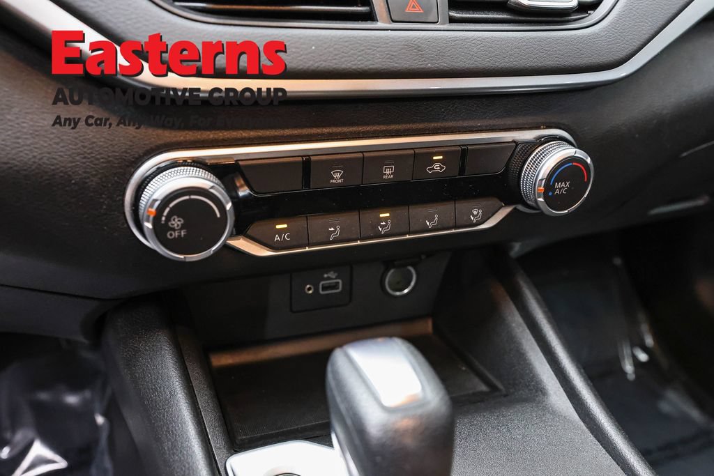 Used 2023 Nissan Altima 2.5 S FWD image 19